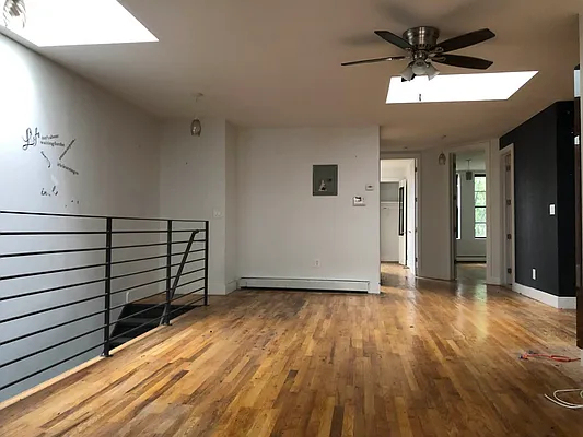 1044 Putnam Avenue - Photo 0