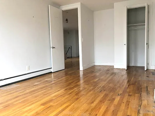 1044 Putnam Avenue - Photo 3