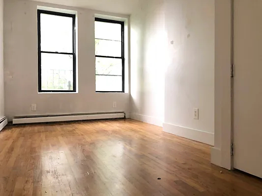 1044 Putnam Avenue - Photo 5