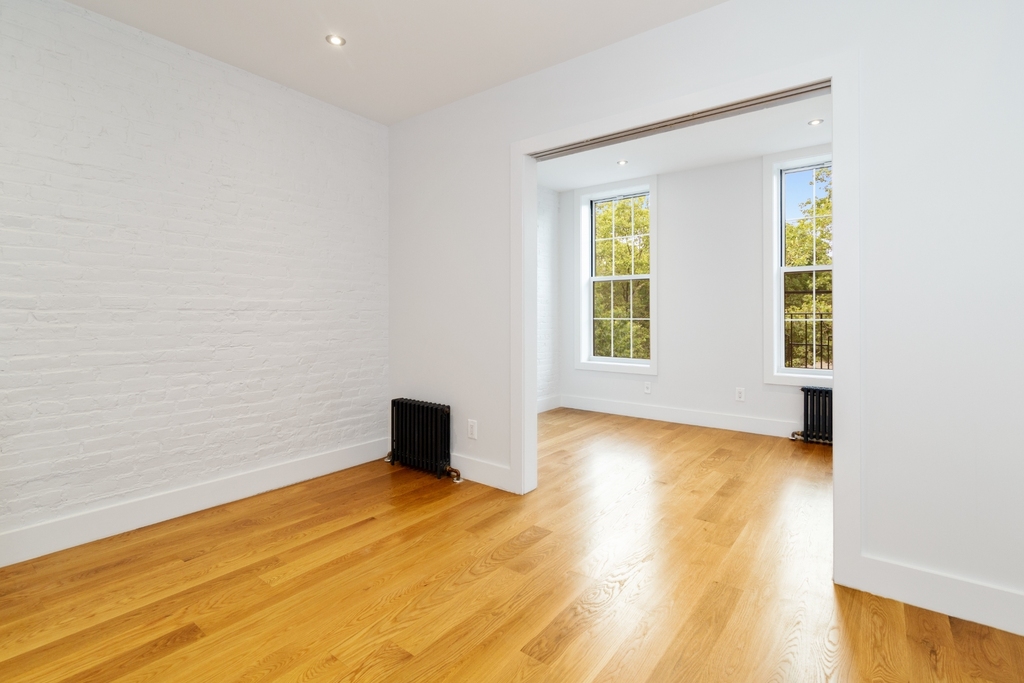 151 Avenue A - Photo 2