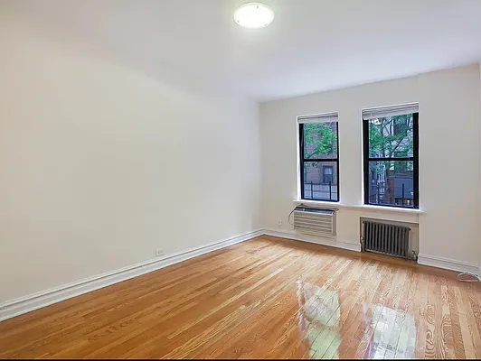 East 46th Street / 3rd ave - Photo 3