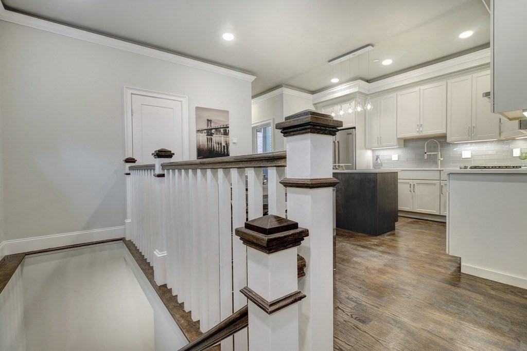 497 East 4th Street - Photo 6