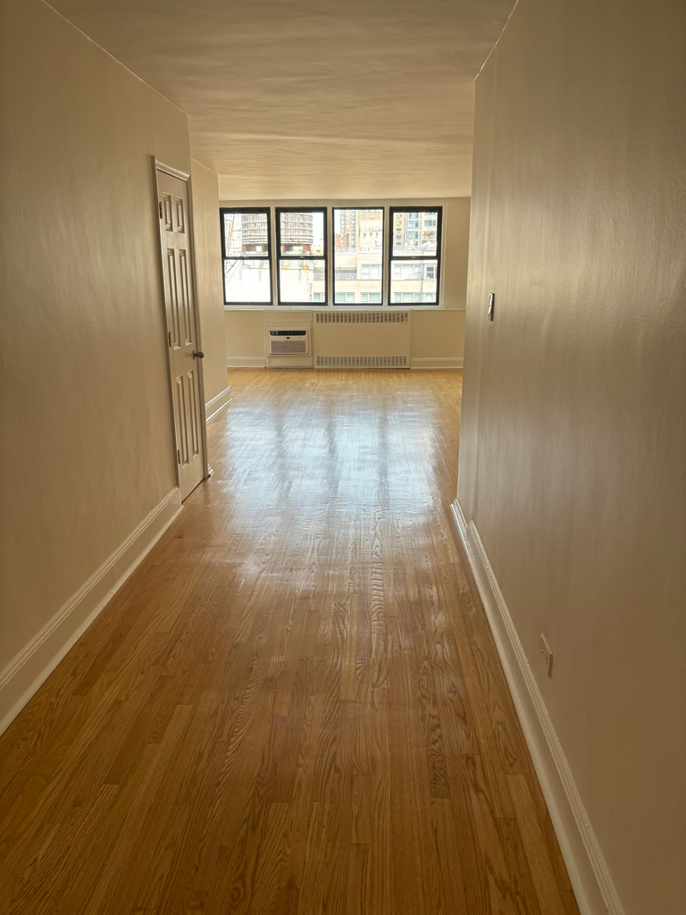 East 79th Street - Photo 1
