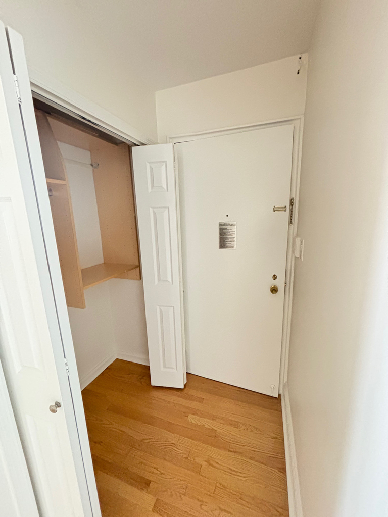 East 79th Street - Photo 2