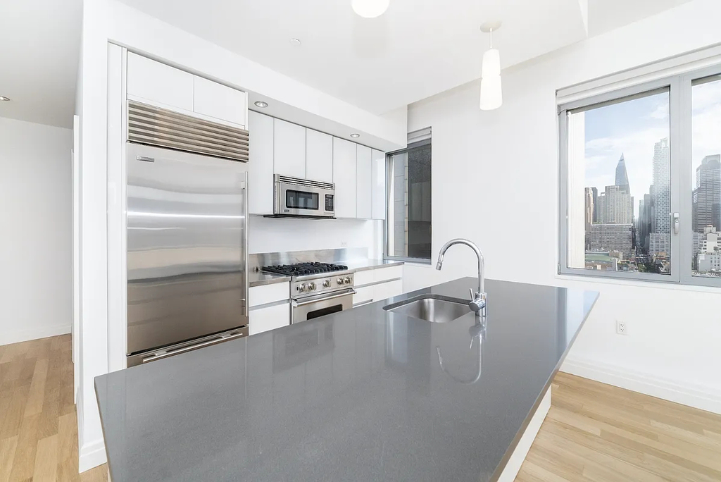 West 54th Street & 11th Avenue  - Photo 2
