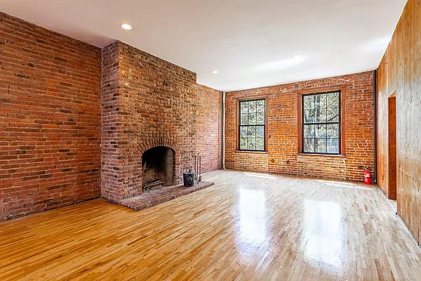 9 St Marks Place - Photo 5
