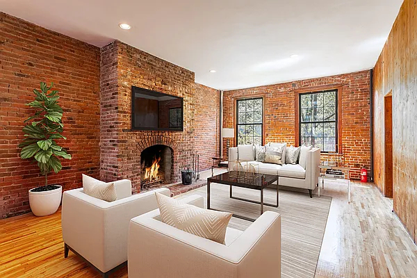 9 St Marks Place - Photo 2