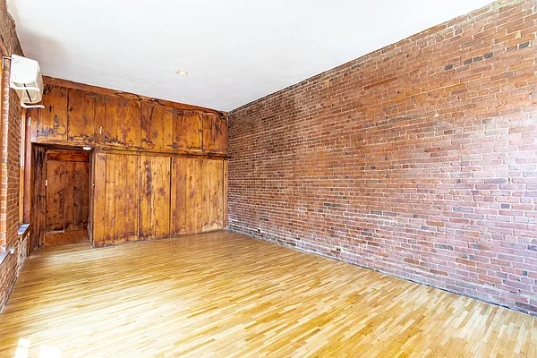 9 St Marks Place - Photo 12