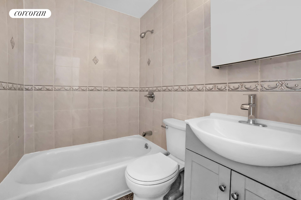 355 East 77th Street - Photo 4