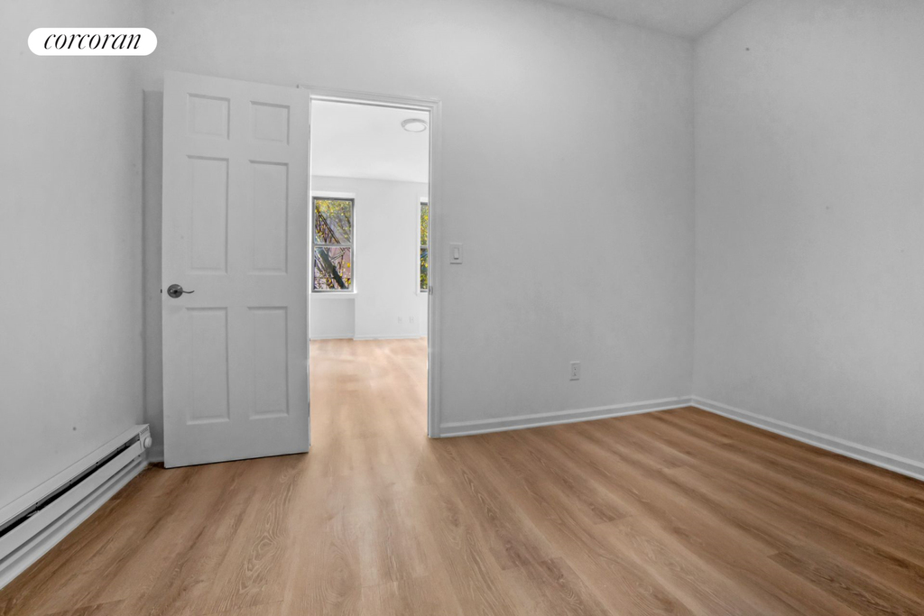 355 East 77th Street - Photo 5