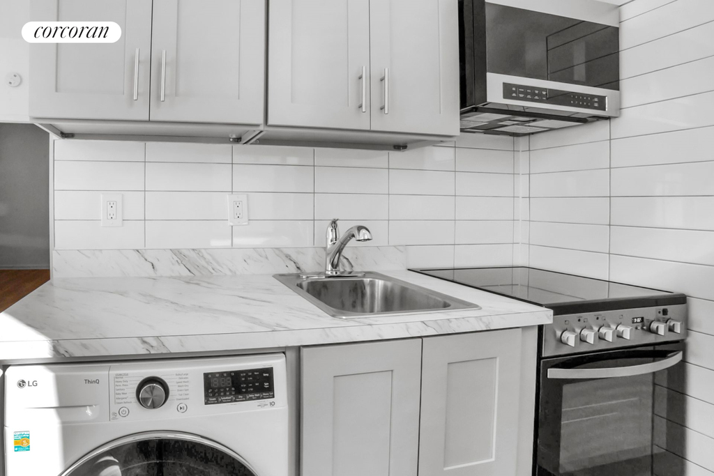 355 East 77th Street - Photo 1