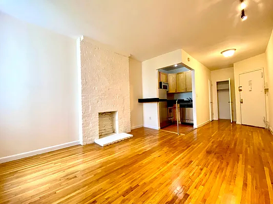 East 78th street  - Photo 1