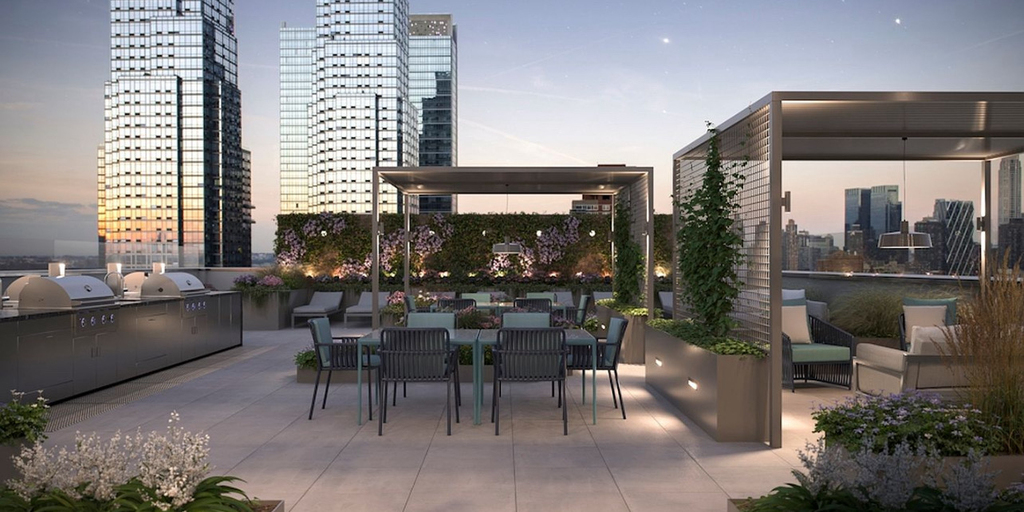 555 West 38th Street - Photo 9