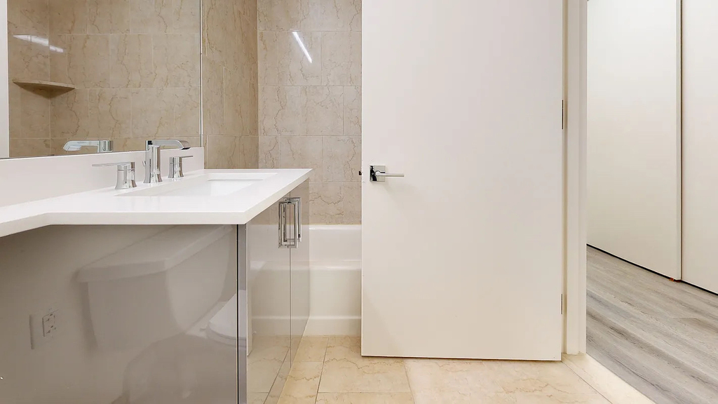 10 Hanover Square - Photo 4