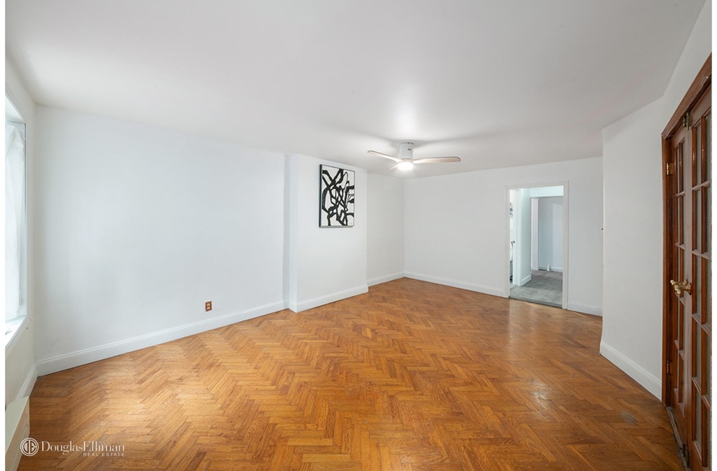 840 Herkimer St - Photo 1