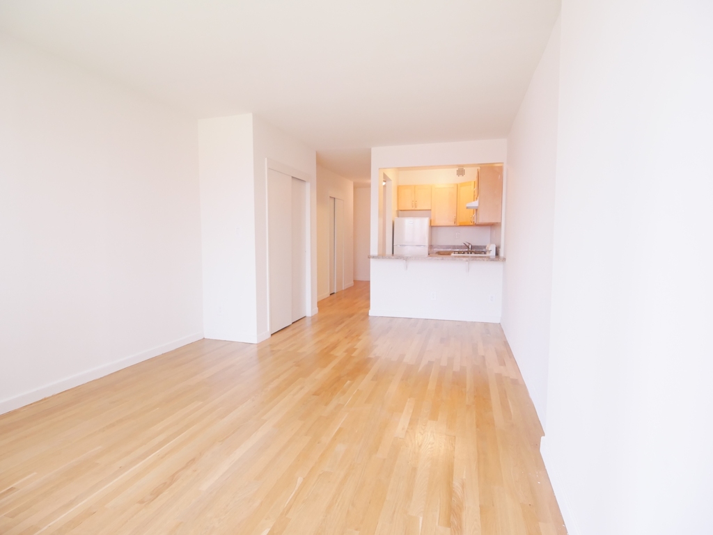 157 East 85th Street - Photo 10