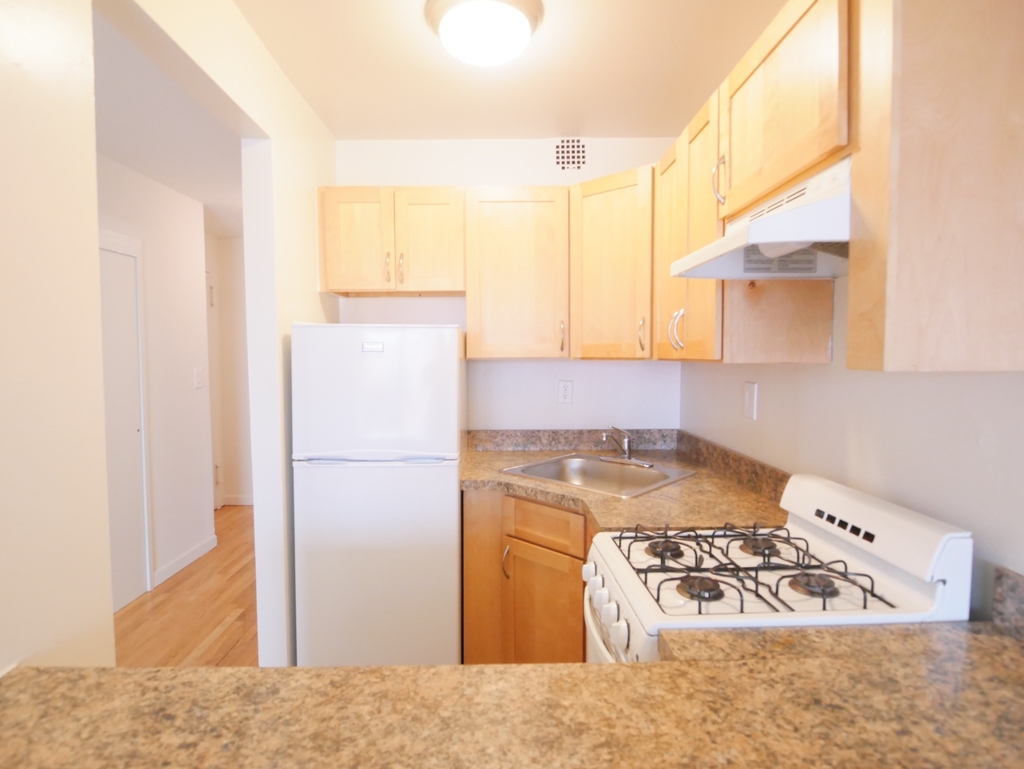 157 East 85th Street - Photo 11