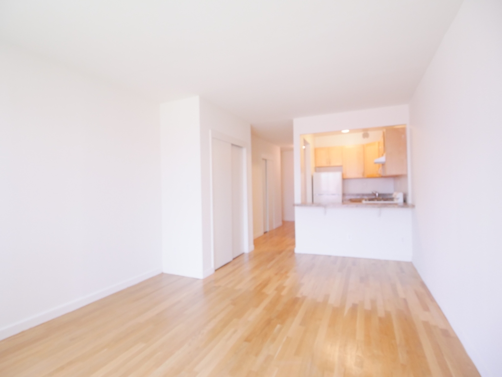 157 East 85th Street - Photo 2