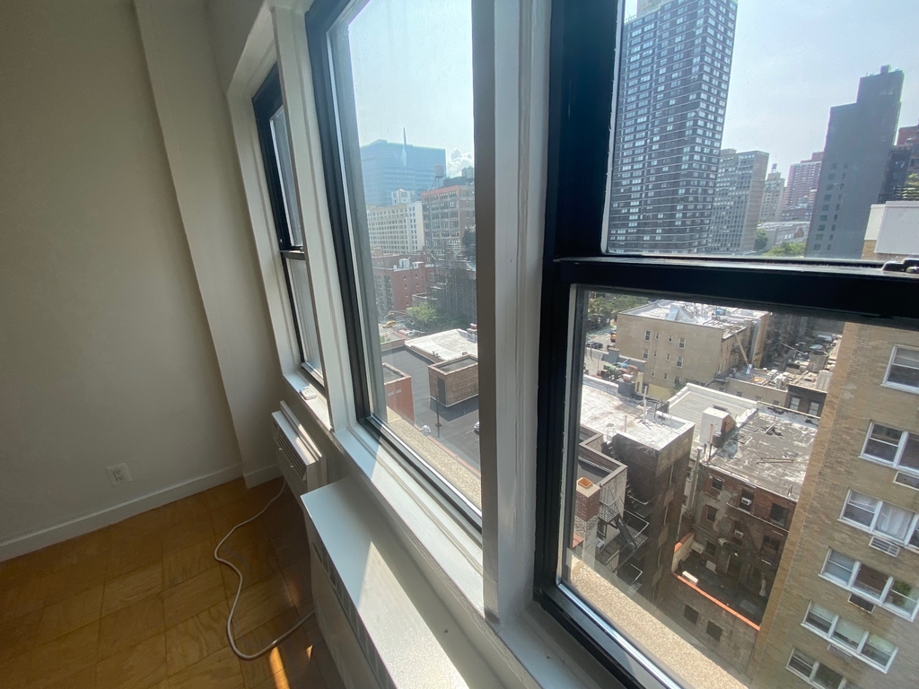 East 36th Street - Photo 1