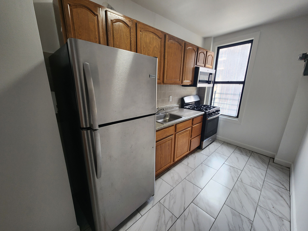 130 Ft Washington Avenue - Photo 0