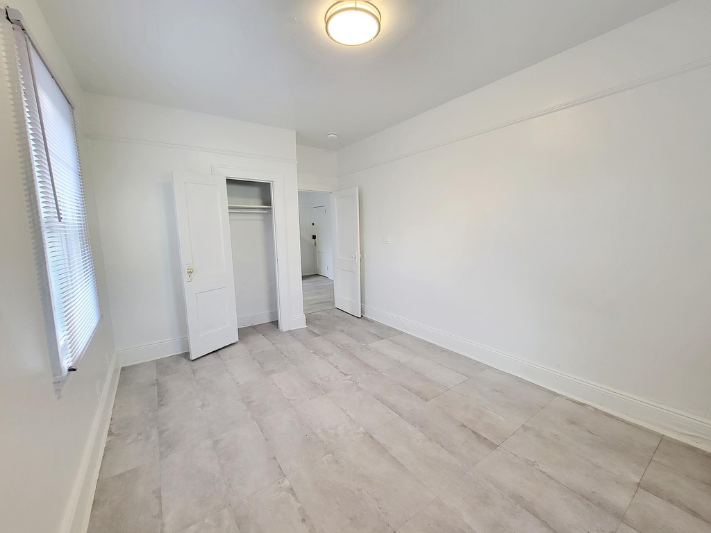 147-42 109th Ave - Photo 5