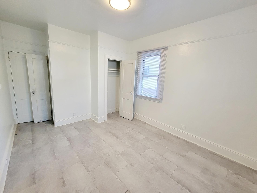 147-42 109th Ave - Photo 7