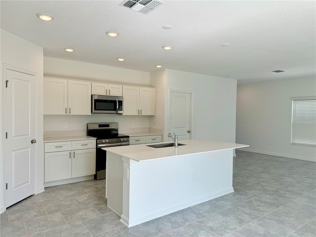 1727 Foreman Road - Photo 6