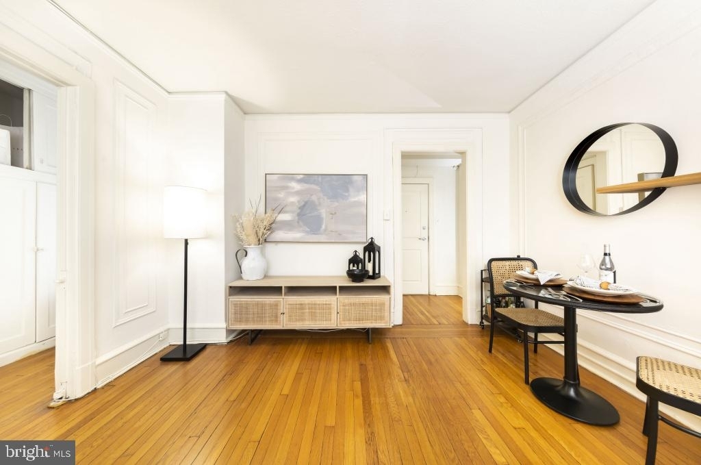 2102 Walnut Street - Photo 9