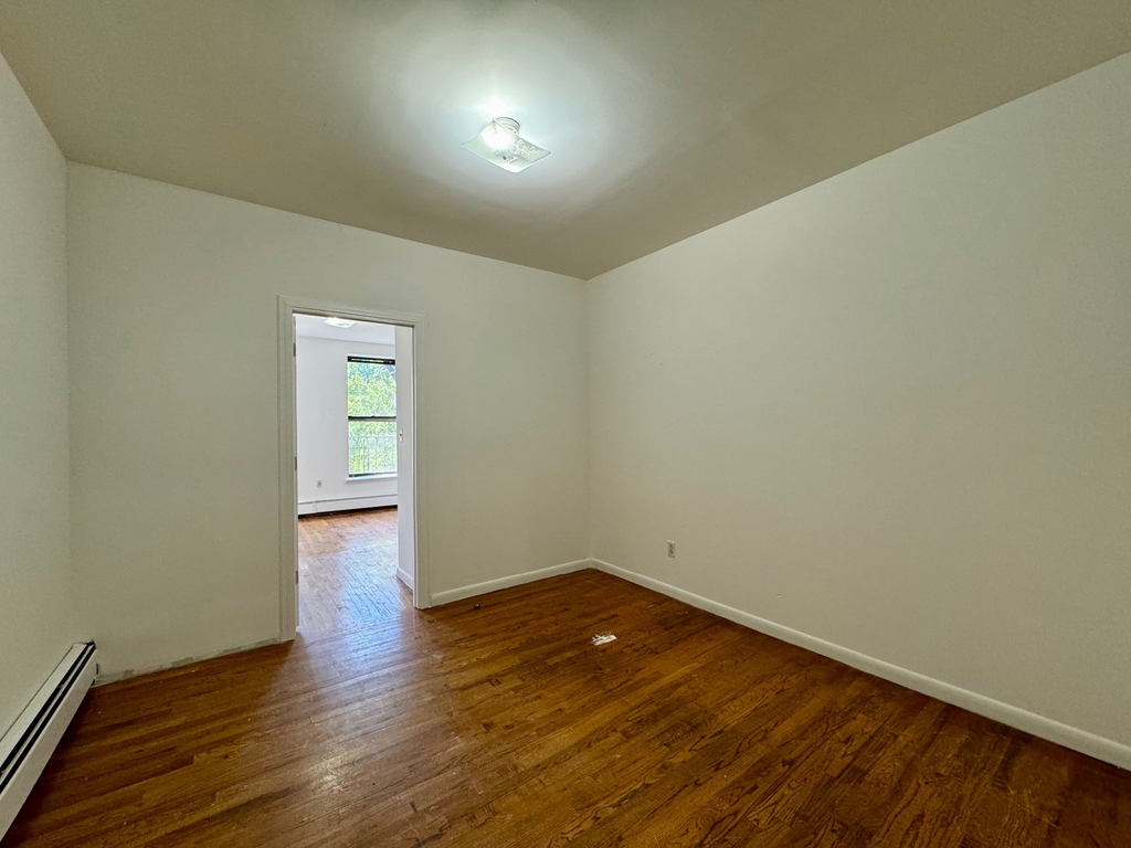 503 East 116th Street - Photo 7