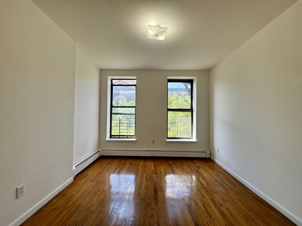 503 East 116th Street - Photo 9