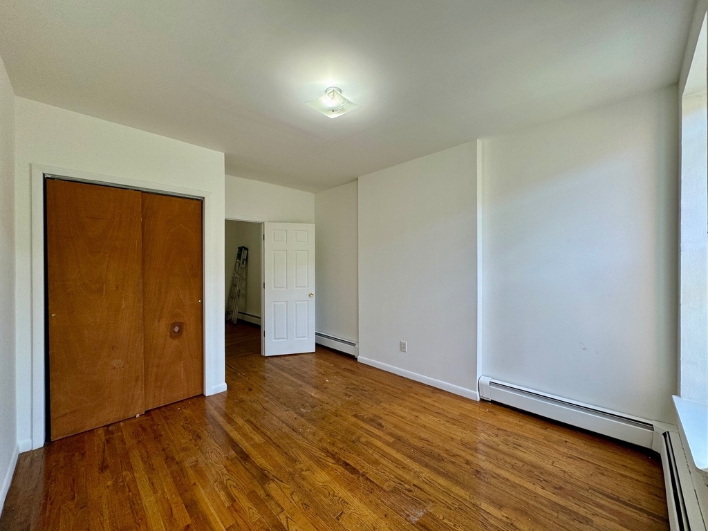503 East 116th Street - Photo 12