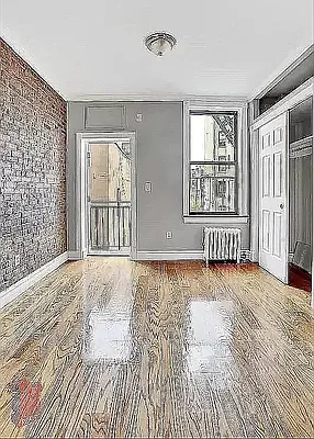 East 10th Street-  No Fee!  - Photo 0