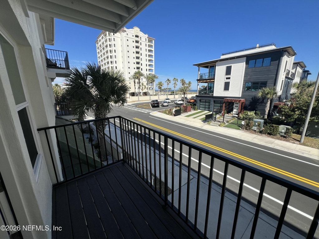 1018 S 1st Street - Photo 12