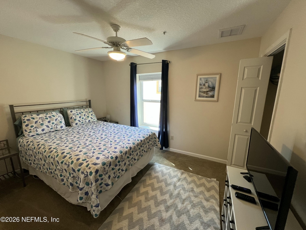 1018 S 1st Street - Photo 18
