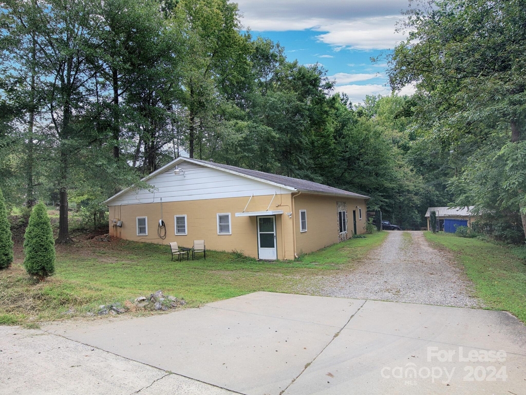 177 Goodman Road - Photo 18