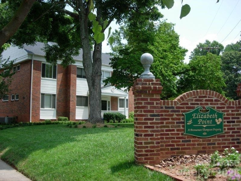 2513 Vail Avenue - Photo 1
