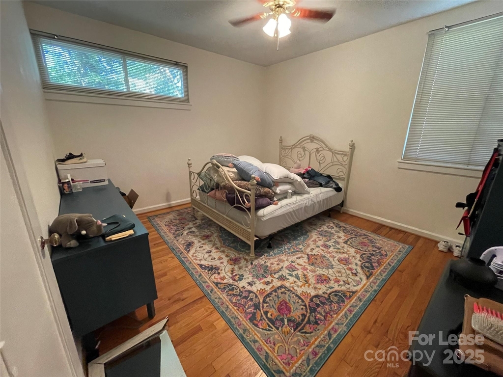 2513 Vail Avenue - Photo 9