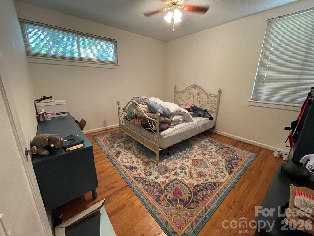 2513 Vail Avenue - Photo 9