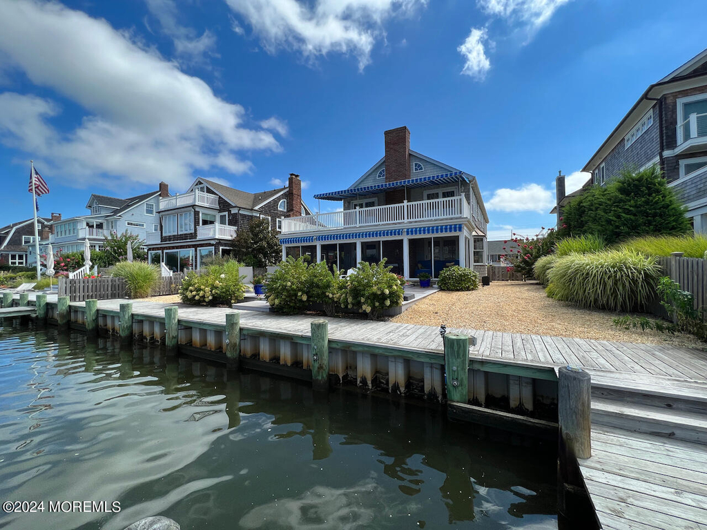 980 Barnegat Lane - Photo 0