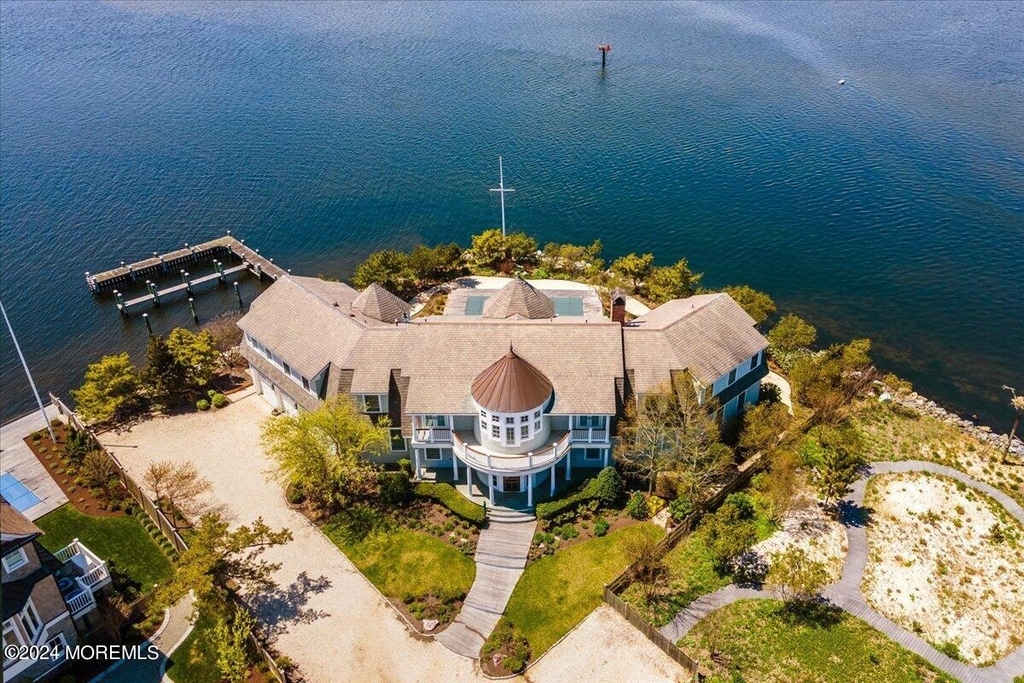225 Channel Lane - Photo 4