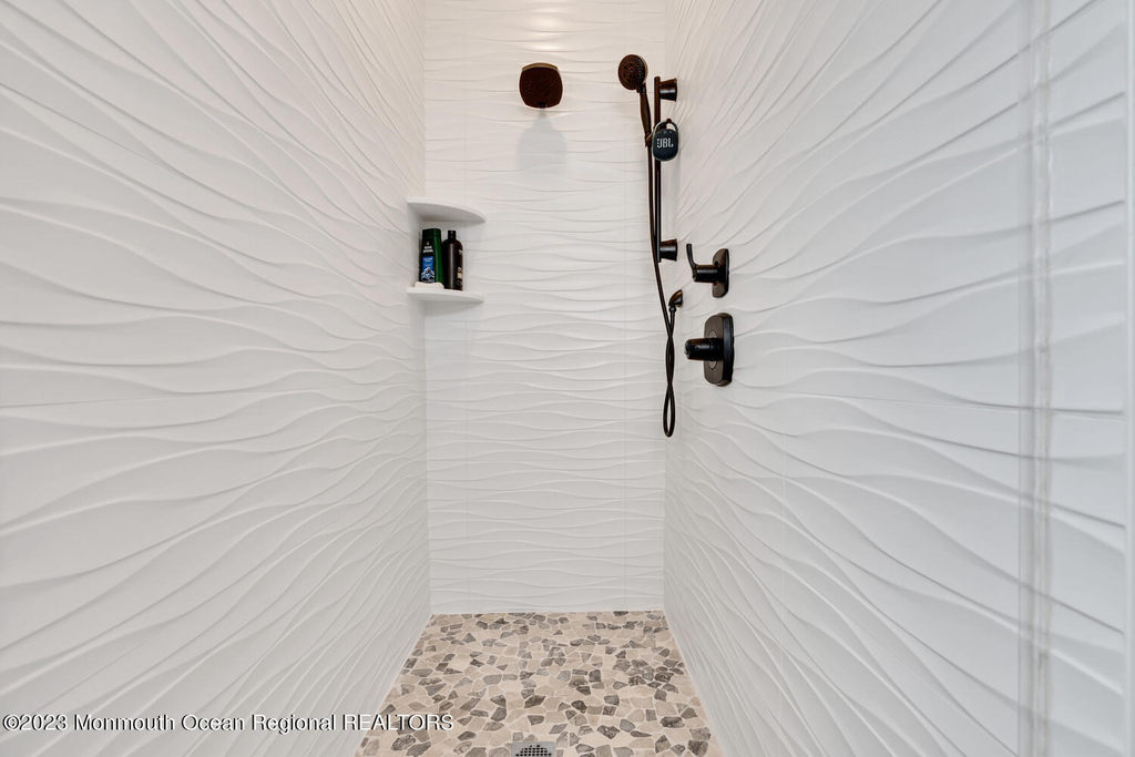 106 8th Avenue - Photo 44