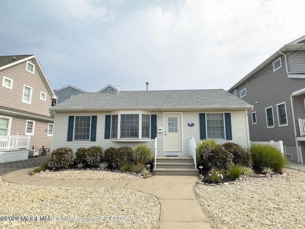 1707r Baltimore Avenue - Photo 0