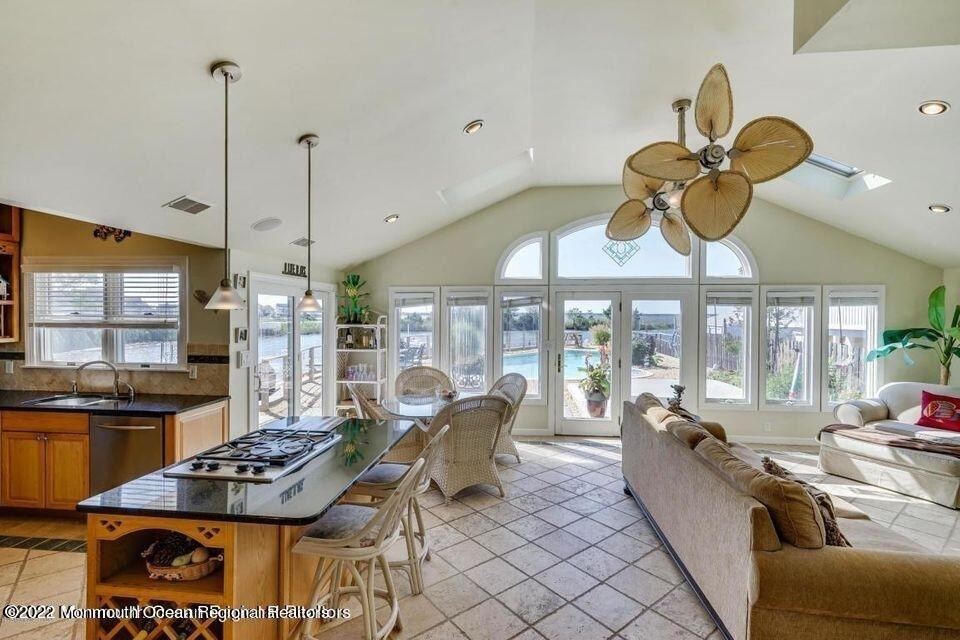 2023 Bay Boulevard - Photo 7