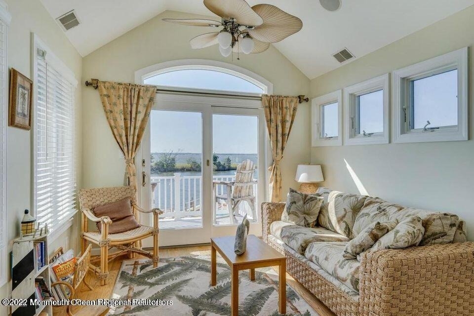 2023 Bay Boulevard - Photo 17