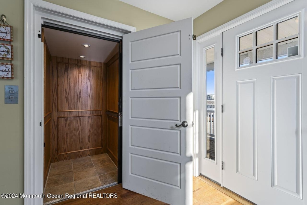 915 Sw Central Avenue - Photo 5