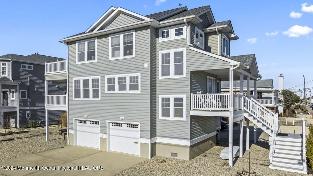 915 Sw Central Avenue - Photo 2