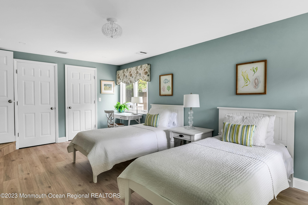 649 Main Avenue - Photo 17