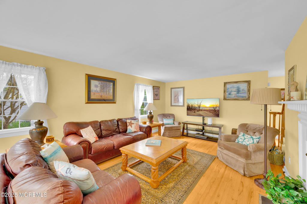 2203 3rd Avenue - Photo 2