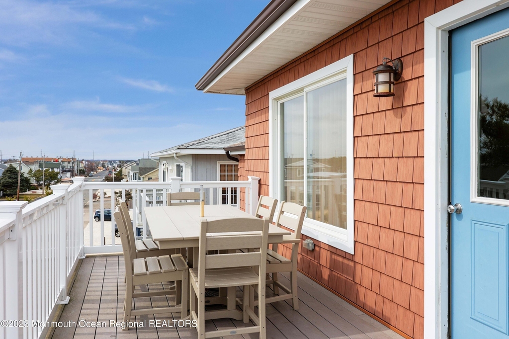 1 New Jersey Avenue - Photo 3