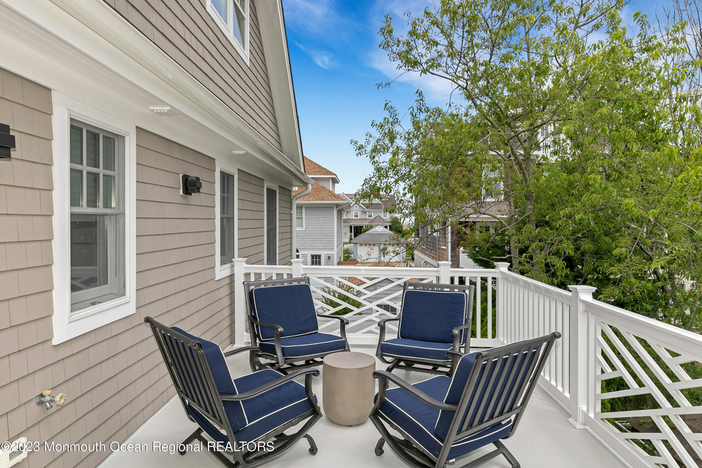 441 Main Avenue - Photo 36